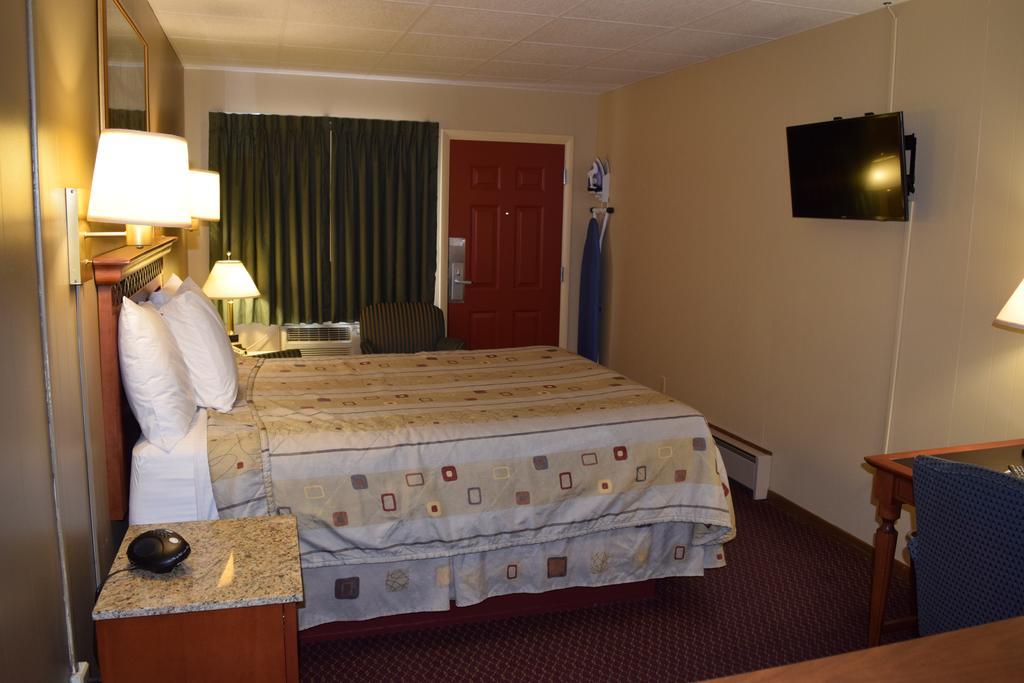Economy Inn Taylorville Zewnętrze zdjęcie