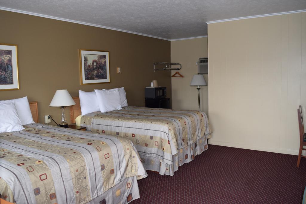 Economy Inn Taylorville Zewnętrze zdjęcie
