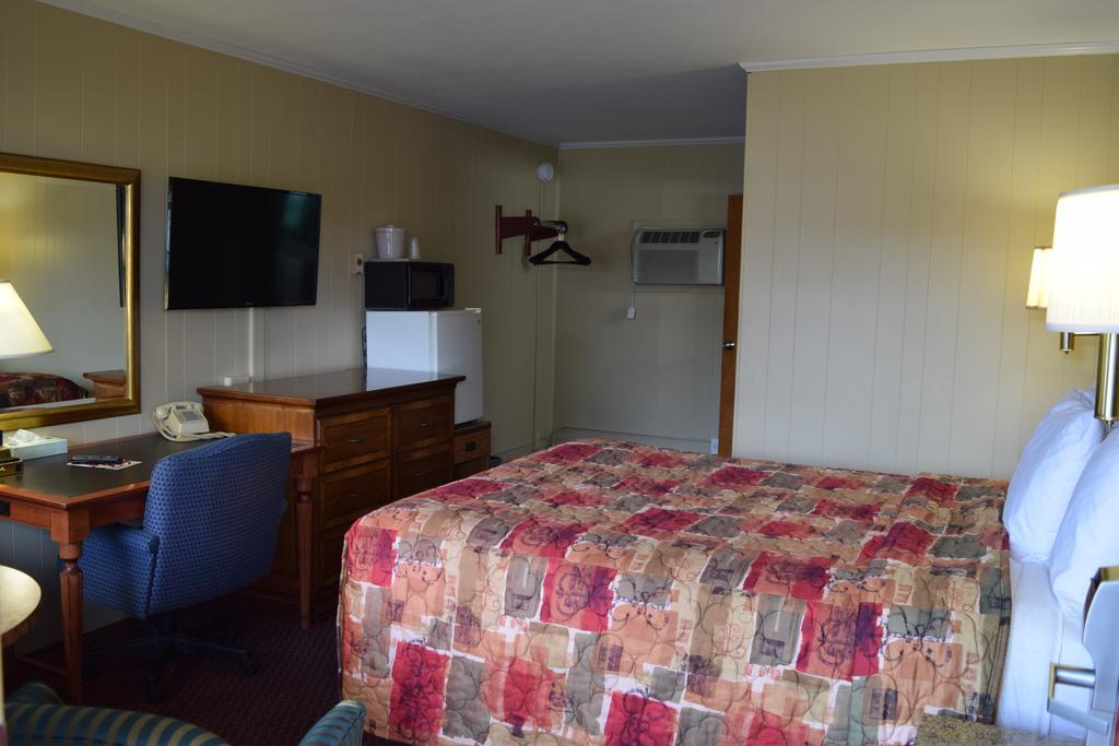 Economy Inn Taylorville Zewnętrze zdjęcie