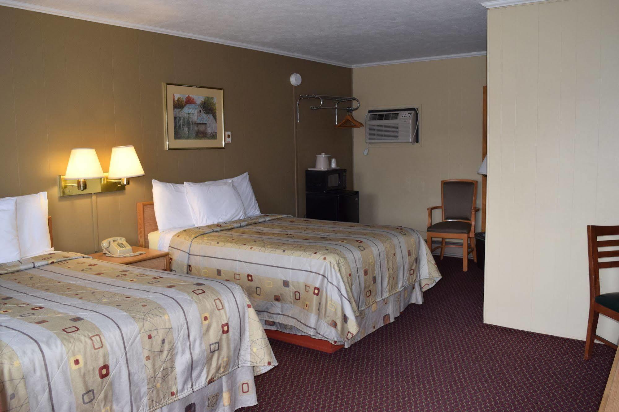 Economy Inn Taylorville Zewnętrze zdjęcie