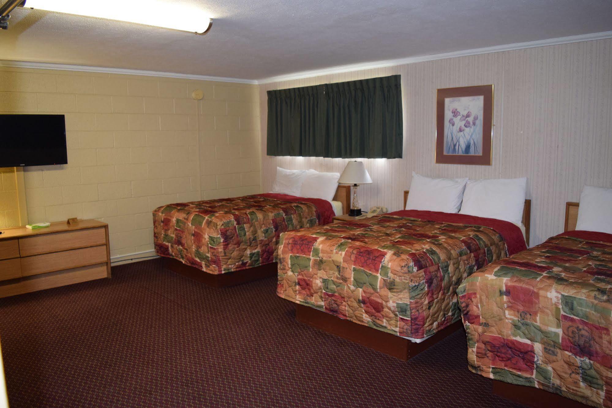 Economy Inn Taylorville Zewnętrze zdjęcie